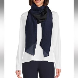 NWT Eileen Fisher
Hand Dyed Abstract Silk Scarf